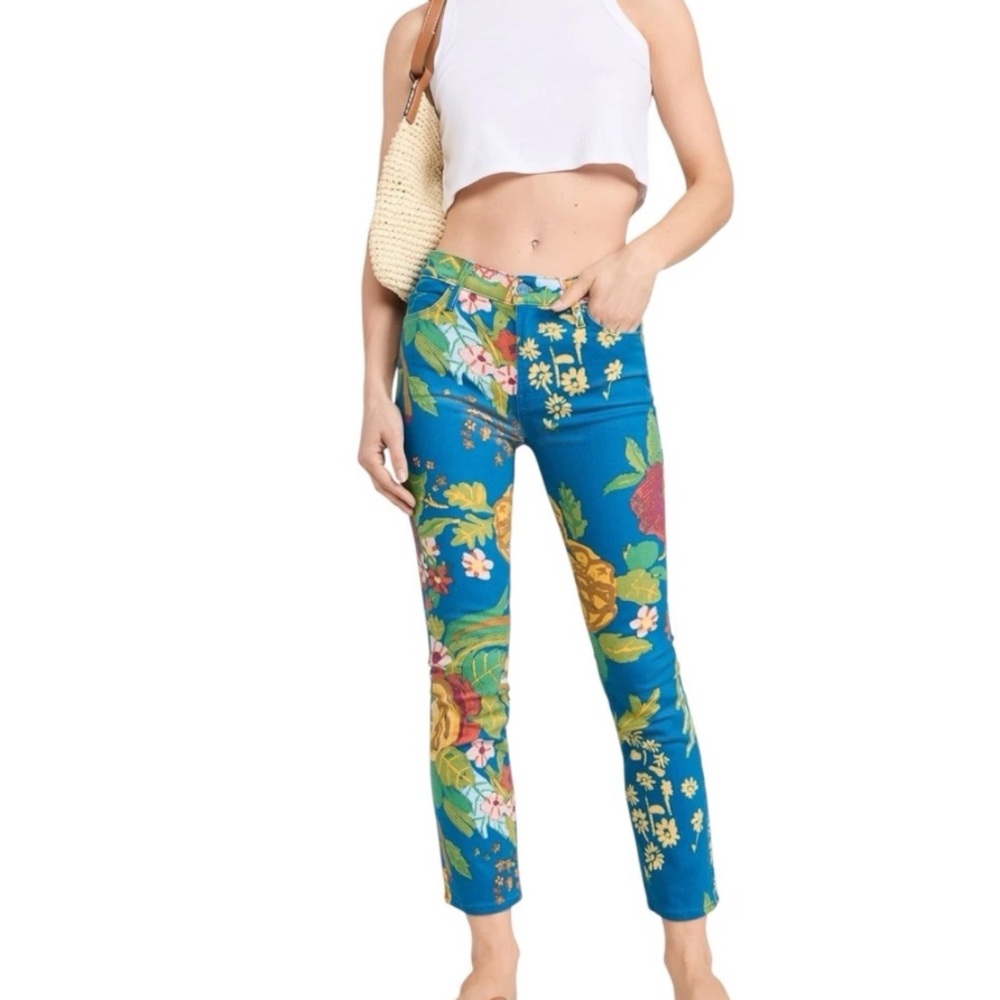 MOTHER Mid Rise Dazzler‎ Crop NWT